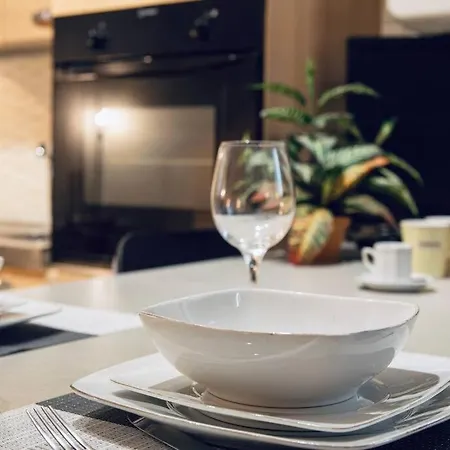 Апартаменты Loft - Comfort - 10m Piazza Maggiore Болонья